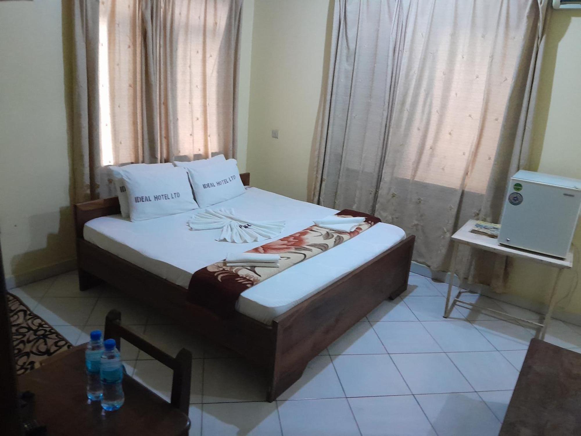 Hotel Ideal ดาร์เอสซาลาม ภายนอก รูปภาพ