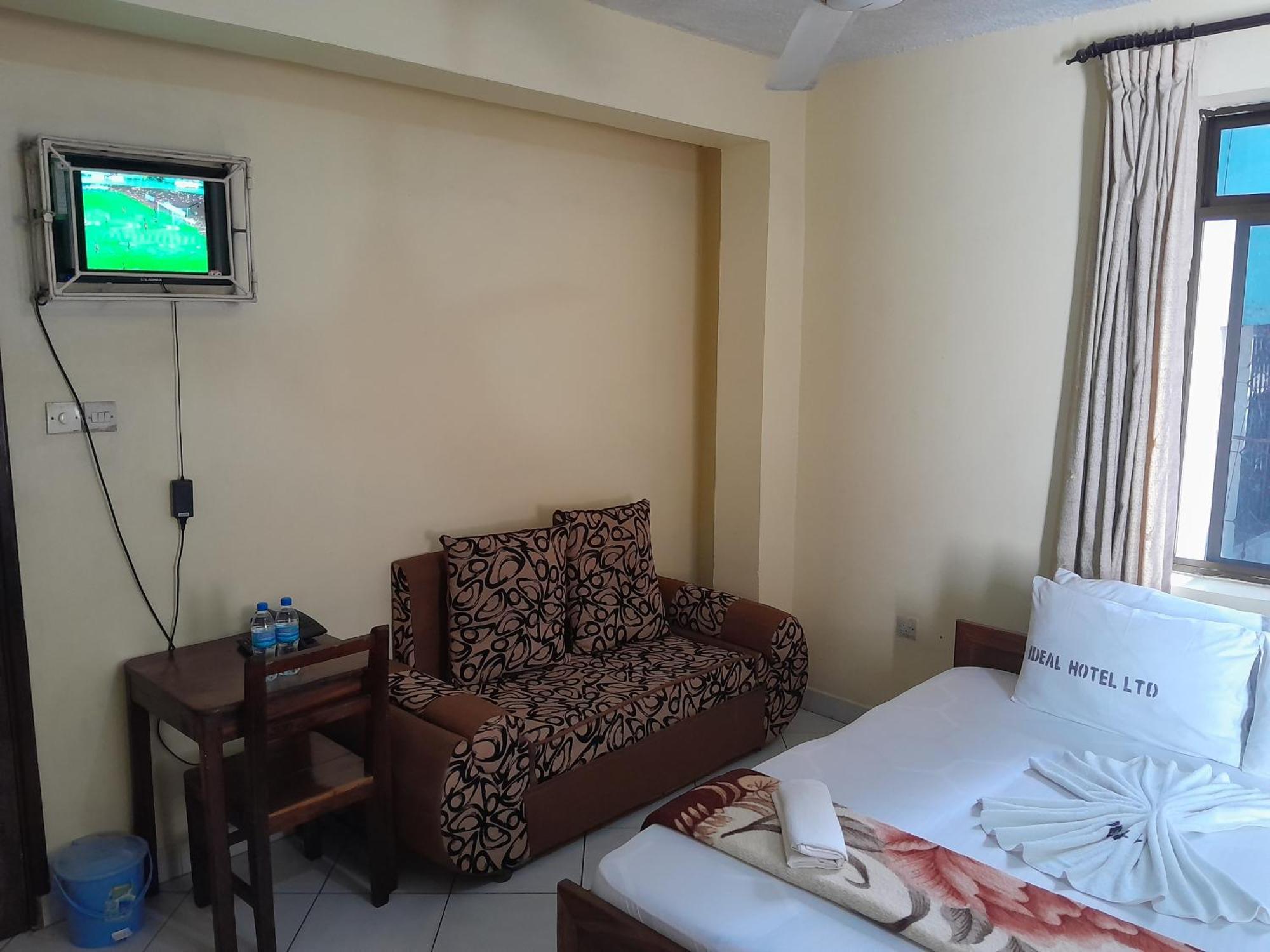 Hotel Ideal ดาร์เอสซาลาม ภายนอก รูปภาพ